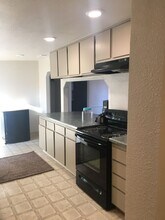 7263 Pentz Rd in Paradise, CA - Building Photo - Building Photo