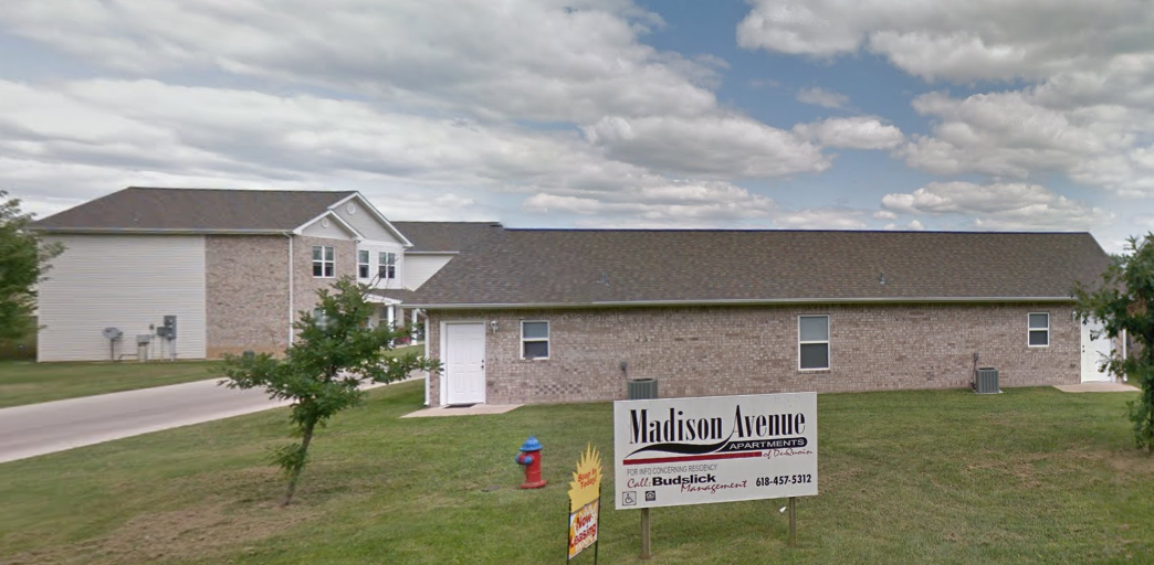 Madison Avenue Apartments in Du Quoin, IL - Foto de edificio