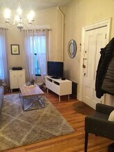 17 Worthington St, Unit 1 in Boston, MA - Foto de edificio - Building Photo
