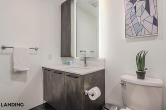 632 Howard Rd SE, Unit 931 in Washington, DC - Building Photo - Building Photo