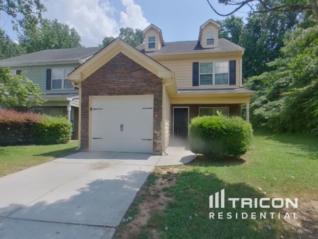 property at 1032 Wedgewood Ct NE