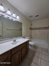 3361 Tierra Fertil Dr in El Paso, TX - Foto de edificio - Building Photo