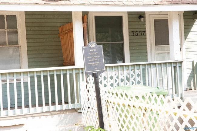 property at 3605 Clopton St SW