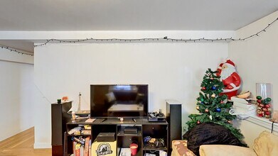 19 Glenville Ave in Boston, MA - Building Photo - Building Photo