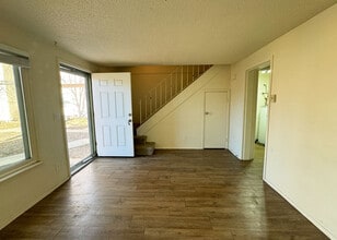 1118 Darby St in Colorado Springs, CO - Foto de edificio - Building Photo