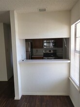 1741 Crest Grove Dr in Arlington, TX - Building Photo - Building Photo