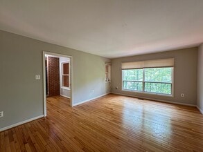 7219 Calamo St in Springfield, VA - Building Photo - Building Photo