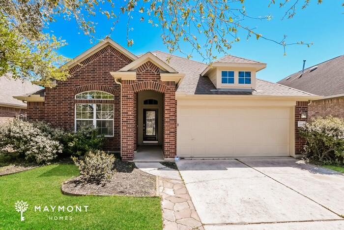 30930 Imperial Walk Ln in Spring, TX - Building Photo