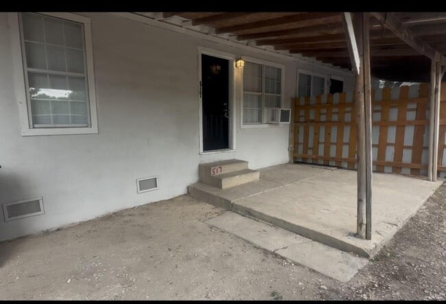 property at 515 Margil St