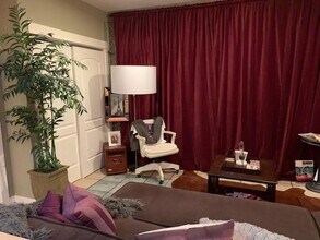 1301 Marshall Drive Southeast, Unit Zig in Salem, OR - Building Photo - Building Photo
