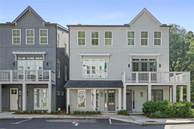 property at 3 Becker Pl NW