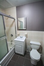 25 Clinton Street in New York, NY - Foto de edificio - Interior Photo