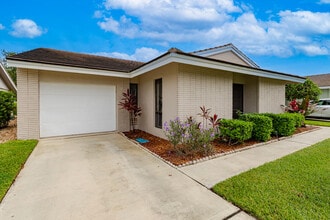 2525 SW Egret Pond Cir in Palm City, FL - Building Photo - Building Photo