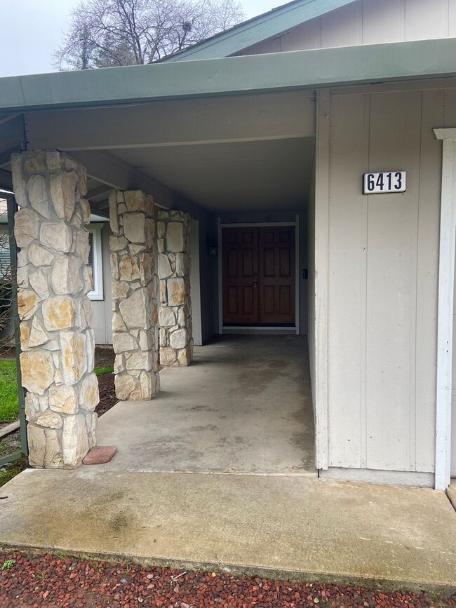 6413 Bay Hill Way in Orangevale, CA - Building Photo - Building Photo