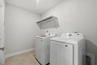 13301 Lago Acero in La Marque, TX - Building Photo - Building Photo