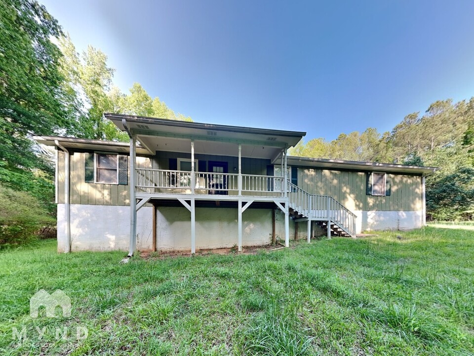 360 Heaton Rd in Covington, GA - Building Photo
