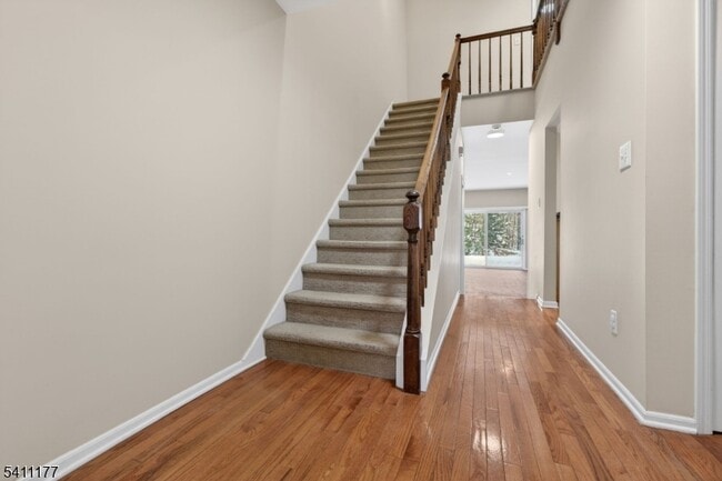 140 Kingston Ct in Madison, NJ - Building Photo - Building Photo