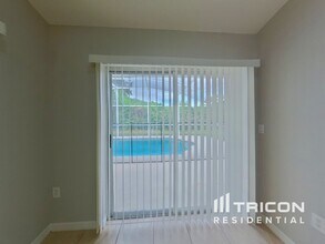 2907 Evans Way in Kissimmee, FL - Foto de edificio - Building Photo