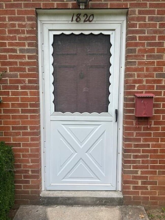 1820 Belleville Rd SW in Roanoke, VA - Building Photo - Building Photo