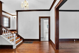 641 Bonaventure Ave NE in Atlanta, GA - Foto de edificio - Building Photo