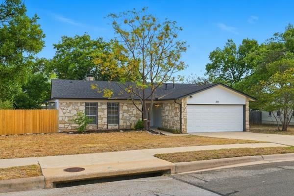 300 Twin Oak Trail in Cedar Park, TX - Building Photo - Building Photo