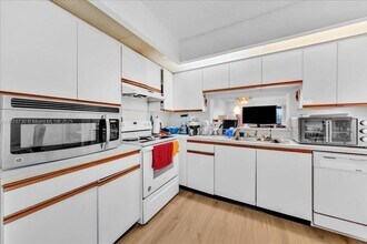500 SW 130th Terrace in Pembroke Pines, FL - Building Photo - Building Photo