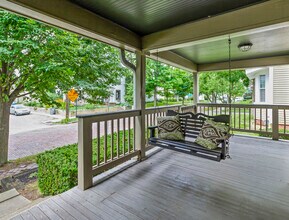 1112 Clinton St, Unit 1112 in Noblesville, IN - Building Photo - Building Photo