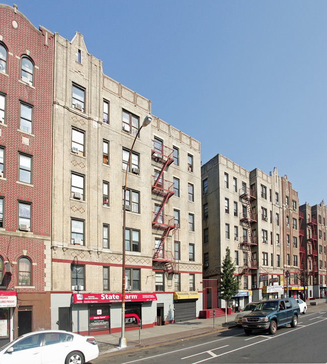 2555-2559 Grand Concourse in Bronx, NY - Building Photo - Building Photo