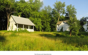 37-60 Blackburn Rd in Selkirk, NY - Building Photo - Building Photo