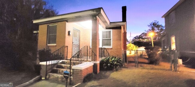 651 W 42nd St in Savannah, GA - Building Photo - Building Photo