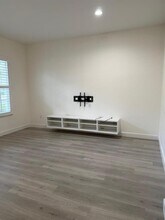 705 SW 147th Ave in Pembroke Pines, FL - Building Photo - Building Photo