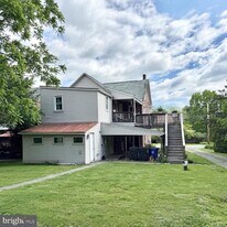1168 Old Swede Rd, Unit 067 in Douglassville, PA - Building Photo