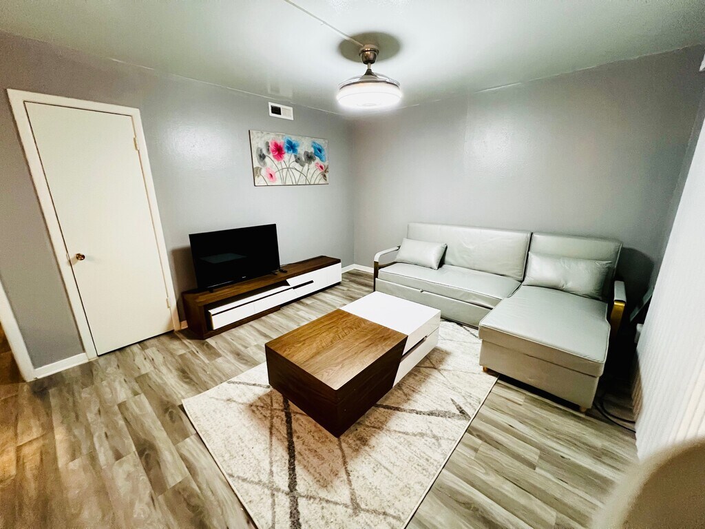 Stone Ridge Apartments ALL BILLS PAID in Wichita Falls, TX