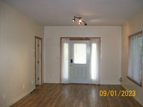114 W Clark St in Livingston, MT - Building Photo - Building Photo