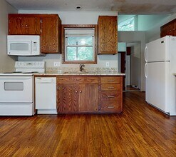 1087 18th Ave SE in Minneapolis, MN - Building Photo - Building Photo
