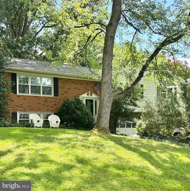 7405 Range Rd in Alexandria, VA - Building Photo - Building Photo