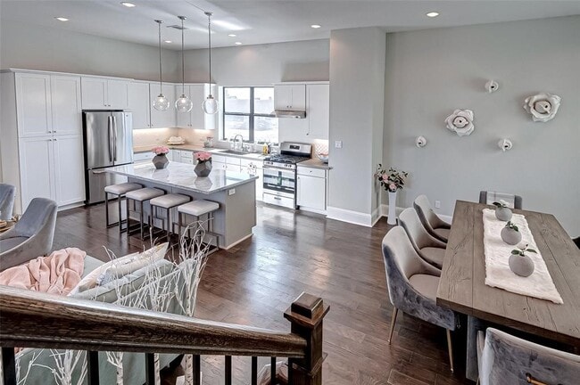 property at 1256 N Post Oak Rd