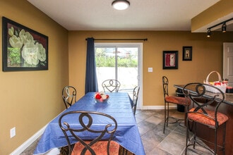 405 Mimosa Ct, Unit 405 Mimosa in Columbia, MO - Building Photo - Building Photo