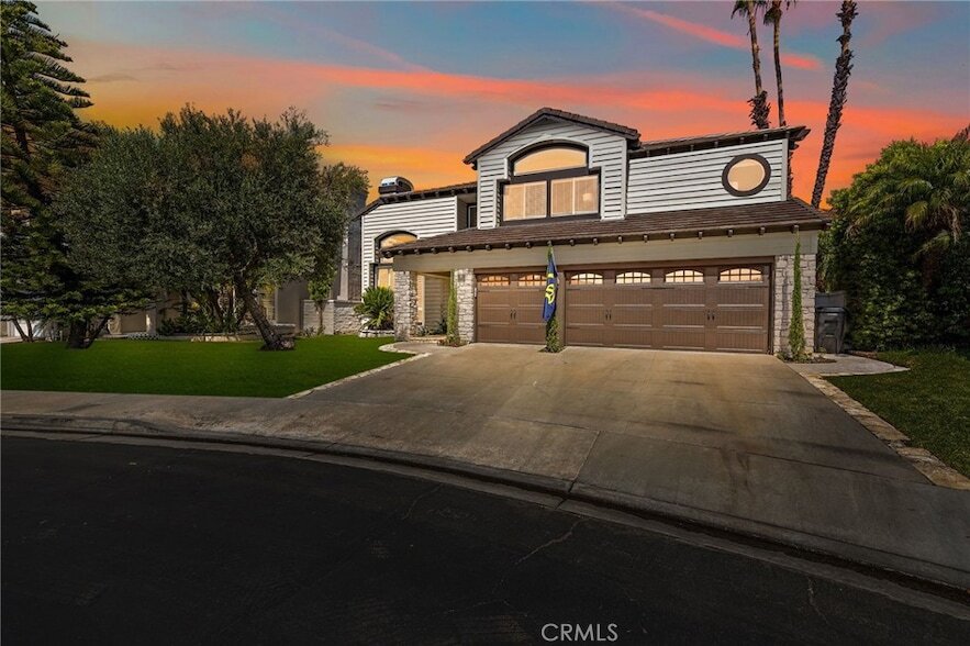 1 Rolling Hls in Trabuco Canyon, CA - Building Photo