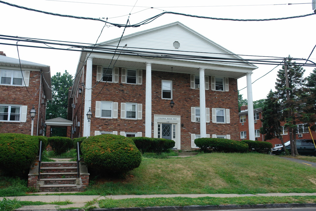 138 Westfield Ave in Elizabeth, NJ - Building Photo