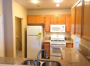 58 Waxwing Ln in Aliso Viejo, CA - Building Photo - Building Photo