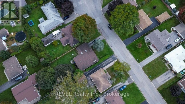 510 Lloyd Ave in Welland, ON - Building Photo - Building Photo