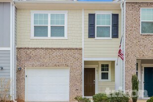 11877 Fuller St in Hampton, GA - Building Photo