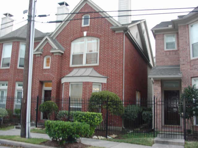 property at 2108 Gillette St