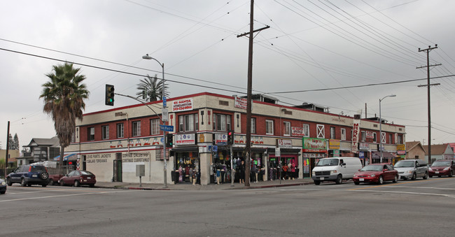 2600-2614 S San Pedro St in Los Angeles, CA - Building Photo - Primary Photo