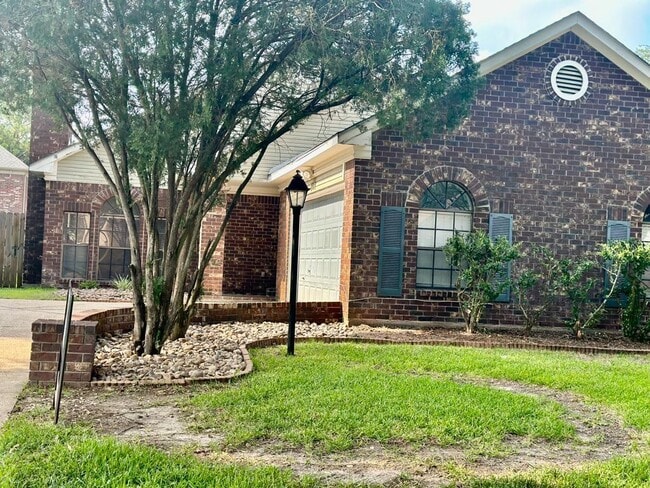 property at 21318 Park Post Ln