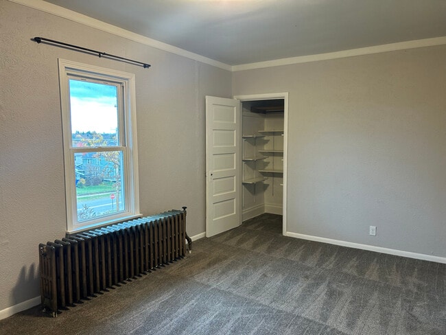 112 Rock St in Negaunee, MI - Foto de edificio - Building Photo