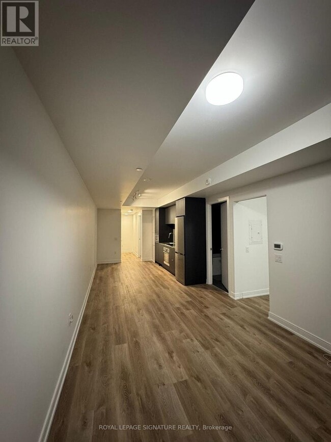 property at 3009 Novar Rd