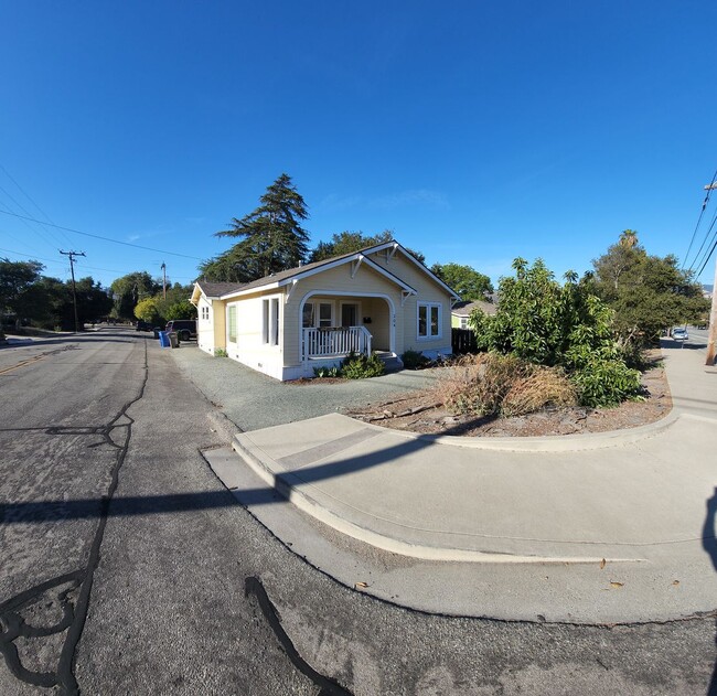 property at 316 Foothill Blvd