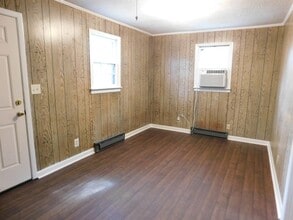 402 S Elm St in Maxton, NC - Building Photo - Building Photo